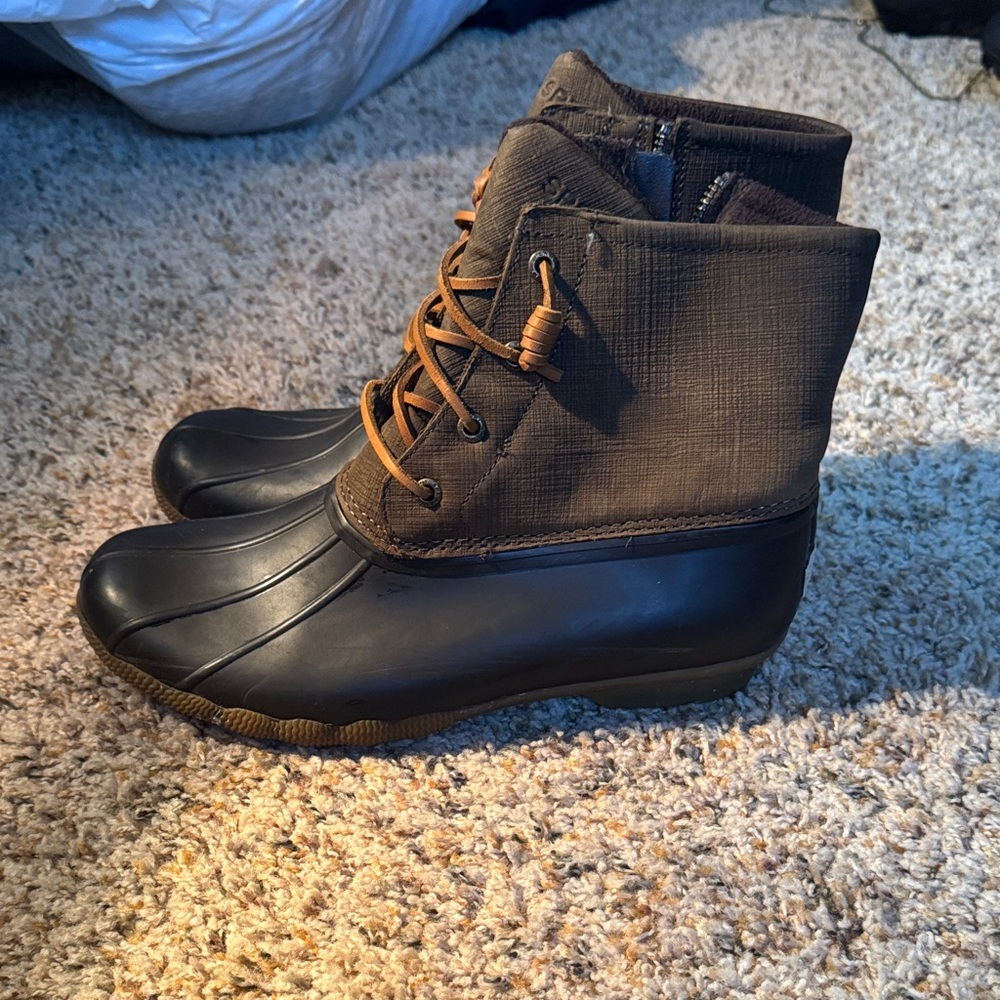 Sperry Black and Brown Lace-Up Boots